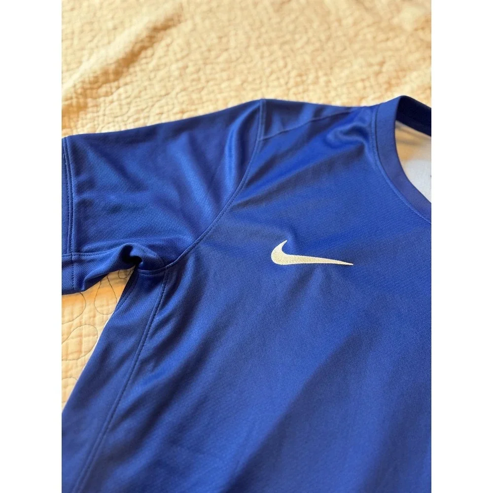 Nike Men's USA Soccer Team  Size Medium Blue and Red Nike Jersey #530